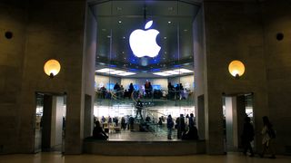 Apple pierde un proces important in China! Uite ce producator poate sa foloseasca numele IPHONE pentru produsele sale! Americanii sunt indignati!