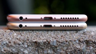 Apple renunta la modelul de iPhone de stocare de 16 GB