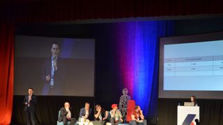 Proiect inedit, realizat de trei tineri din Cluj. Viitorii antreprenori scapă de birocraţia &icirc;nfiinţării unei firme