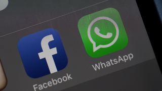 Facebook va incepe să foloseasca date ale utilizatorilor WhatsApp