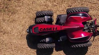 Tractorul viitorului! Nu are cabina pentru sofer si este ghidat prin satelit. Cum functioneaza