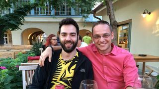 Sergiu Biris, alaturi de fostul sau partener de afaceri, Andrei Dunca (dreapta)