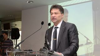 Ministrul Transporturilor a anuntat ca metroul din Drumul Taberei va fi gata in al doilea semestru din 2017. Bucurestenii pot vedea sambata viitoare trei statii ale tronsonului