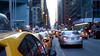 Romanii care au platit taxa auto intre 2007 si 2013 nu-si mai pot recupera sumele