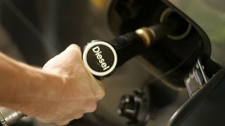 Merkel: Germania va trebui la un moment dat sa interzica automobilele diesel, dupa modelul altor tari europene