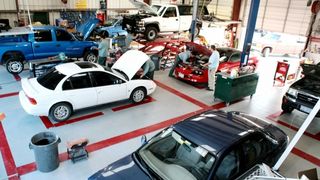 Lista celor mai intalnite escrocherii auto: Iata cum va pacalesc cel mai des mecanicii