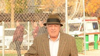 Unul dintre cei mai mari piloti de motocros, din istoria sportului romanesc, a implinit 70 de ani!! Iata povestea performantelor sale! "La multi ani, nea Aurel!"