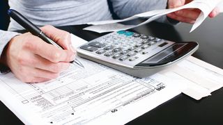 Azi e ultima zi in care puteti depune declaratiile fiscale pentru veniturile obtinute in 2015. Amenzile sunt usturatoare