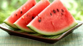 Pepenii de Dabuleni urmeaza sa apara pe piata in doua sau trei saptamani! Preturile cresc fata de anul trecut!