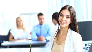 Guvernul a taiat jumatate din bugetul destinat femeilor care vor sa isi deschida o mica afacere. Doar zece femei pot beneficia de acest program