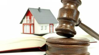 27 de romani au castigat procesele cu bancile privind legea darii in plata