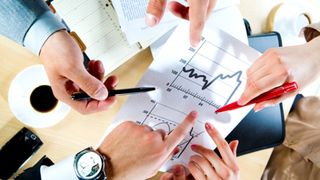 PIB-ul Romaniei ar fi ajuns la peste 200 miliarde euro daca macar jumatate din emigranti ar fi ramas in tara! In prezent, avem cu 40 de miliarde de euro mai putin!