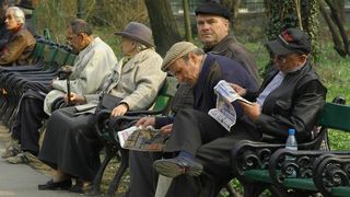 Pensionari vs angajati: Bucuresti - un pensionar la doi angajati. Teleorman - un angajat la doi pensionari