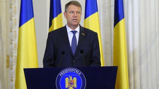 Klaus Iohannis a promulgat legea care permite statului sa ofere gratuit imobilele confiscate in administrarea institutiilor publice