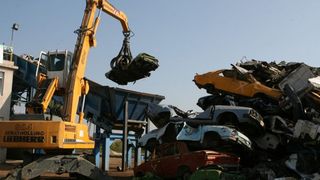 Programul Rabla Clasic va fi suplimentat cu peste 3.500 de tichete, in valoare de 23 de milioane de lei. Termenul de inscriere in program a fost prelungit