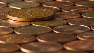 Leul s-a depreciat in raport cu principalele valute imediat dupa aflarea rezultatului de la alegerile generale