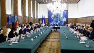 Buget 2017: Guvernul reduce fondurile pentru Educatie, Interne, Aparare si servicii secrete. Presedintia si Parlamentul vor avea si ele bugete mai mici