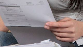 Ministrul Economiei sustine ca scumpirea electricitatii la bursa se va vedea in facturile consumatorilor