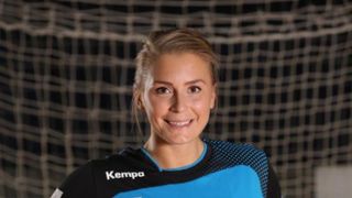 Poveste de dragoste la CSM Bucuresti, campioana Europei! Handbalista Isabelle Gullden se iubeste cu&hellip; antrenorul portarilor!