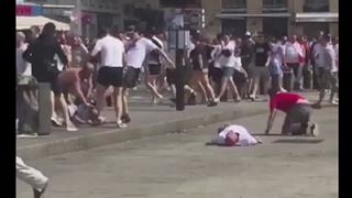 Violenţele de la Marsilia, soldate cu 35 de răniţi. Patru persoane sunt in stare grava.