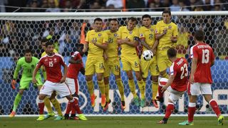 Nationala Romaniei, laudata de jurnalistii de la The Mirror: "Nicio echipă nu &icirc;şi va dori să joace cu Rom&acirc;nia &icirc;n fazele eliminatorii"