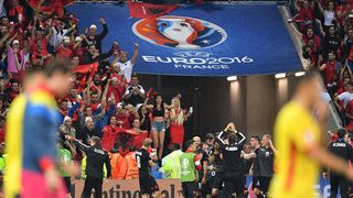 Romania risca noi sanctiuni dupa meciul cu Albania. UEFA a deschis o procedura disciplinara care vizeaza Federatia Romana de Fotbal