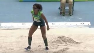 Jocurile Paralimpice de la Rio. O nevazatoare din Brazilia castiga medalia de aur la saritura in lungime