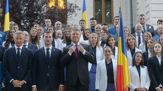 Sportivii cu rezultate la Jocurile Olimpice si Paralimpice vor fi decorati marti de presedintele Klaus Iohannis