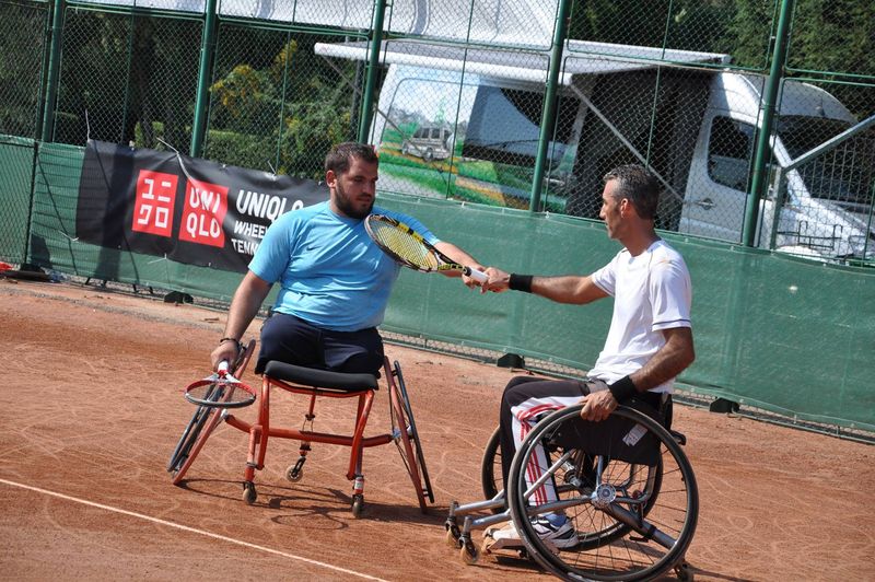 Ionut Filisan (stanga) in timpul unui antrenament