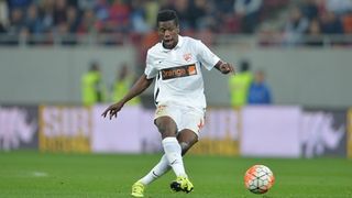 Gestul revoltator facut de Gnohere in noaptea in care a murit Ekeng! Noua vedeta a Stelei a sarbatorit in club cu alcool si femei!