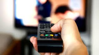 Tragedie in timpul unui meci de fotbal. 30 de morti si 50 de raniti dupa ce un cablu de inalta tensiune a cazut pe cladirea in care urmareau ManUtd-Anderlecht