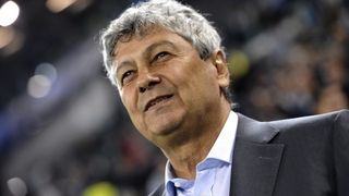 Mircea Lucescu este noul selectioner al nationalei Turciei. "Il Luce" e asteptat in seara asta la Istanbul pentru a semna contractul