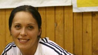 Una dintre cele mai mari sportive ale Romaniei si-a tinut ascunsa sarcina! Mika Bradeanu, vedeta Nationalei si a lui CSM Bucuresti, este gravida in cinci luni!