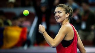Simona Halep n-a mai batut-o de 3 ani pe Caroline Wozniacki! Cele doua campioane se intalnesc sambata in finala Australian Open