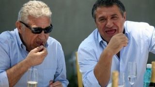 Fratii Becali au facut cereri de intrerupere a pedepselor! Ioan si Victor Becali vor in libertate, dupa condamnarea de acum o luna si jumatate