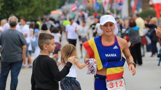 Mariana de la Exatlon, in pericol sa rateze Europenele de Ultramaraton! Razboinica a abandonat cursa de 24 de ore din Franta si e in afara baremului
