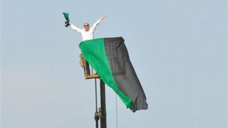 Nici interdictia de un an pe stadioane nu l-a impiedicat pe un suporter turc sa vada pe viu meciul echipei favorite