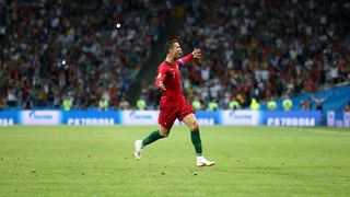 Meci spectaculos, cu sase goluri, intre Spania si Portugalia. Cristiano Ronaldo a marcat de trei ori