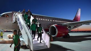 Campionatul Mondial de fotbal 2018. La un pas de tragedie! Avionul unei echipe participante la turneul final a luat foc in zbor!