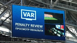 Campionatul Mondial de fotbal 2018. Probleme cu tehnologia VAR! Timpul pierdut pentru a viziona reluarile nu este adaugat la prelungiri!