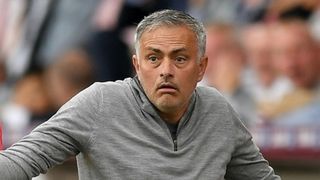 Ăsta da, Fisc ! Vezi ce a păţit unul dintre cei mai celebri antrenori din lume.