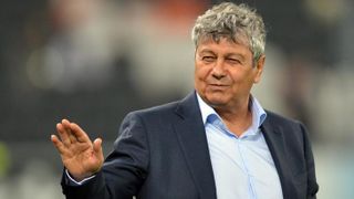 Mircea Lucescu si-a salvat scaunul de antrenor al Turciei cu o victorie surprinzatoare! Otomanii, condusi cu 2 la 0, au intors miraculos soarta meciului si au castigat in ultima secunda
