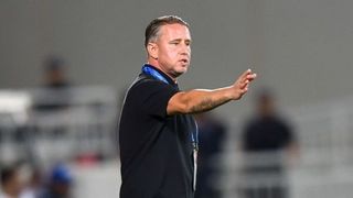 Laurentiu Reghecampf este lider in Emiratele Arabe Unite