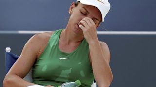 Halep s-a retras de la Turneul Campioanelor de la Singapore! "La anul o să revin şi o să lupt pentru locul meu aici"