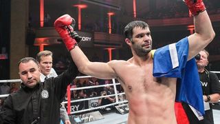 Surpriză uriaşă! Pe unde va intra Daniel Ghiţă &icirc;n ring &icirc;n această seară! Spectatorii vor fi şocaţi