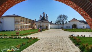 Raiul evadarilor e la cativa kilometri de haosul din Bucuresti. Palatul Domnesc de la Potlogi e locul unde sa-ti odihnesti mintea si trupul. Ati fost aici?