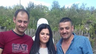 Baietii Ilenei Ciuculete, alaturi de Codruta, cea care se spune ca a fost fiica de suflet a Ilenei Ciuculete