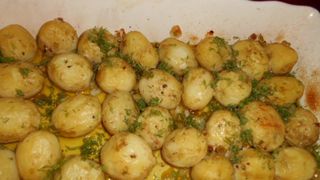 Greseala fatala. Ce sa nu faci niciodata cand gatesti cartofi. O familie intreaga ar fi murit din cauza asta