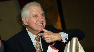 Celebrul om de televiziune Monty Hall a murit la varsta de 96 de ani