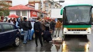 Femeia din Filiasi care a fost transportata cu duba la spital, pentru ca ambulantele nu erau disponibile, a murit